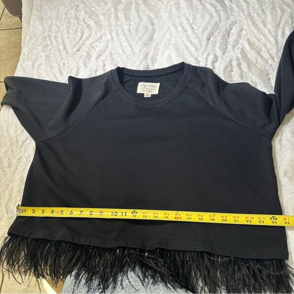 Evy's Tree Size 1X Black Feather Fringe Round Neck Pullover Sweater Cozy Chic - Picture 9 of 12